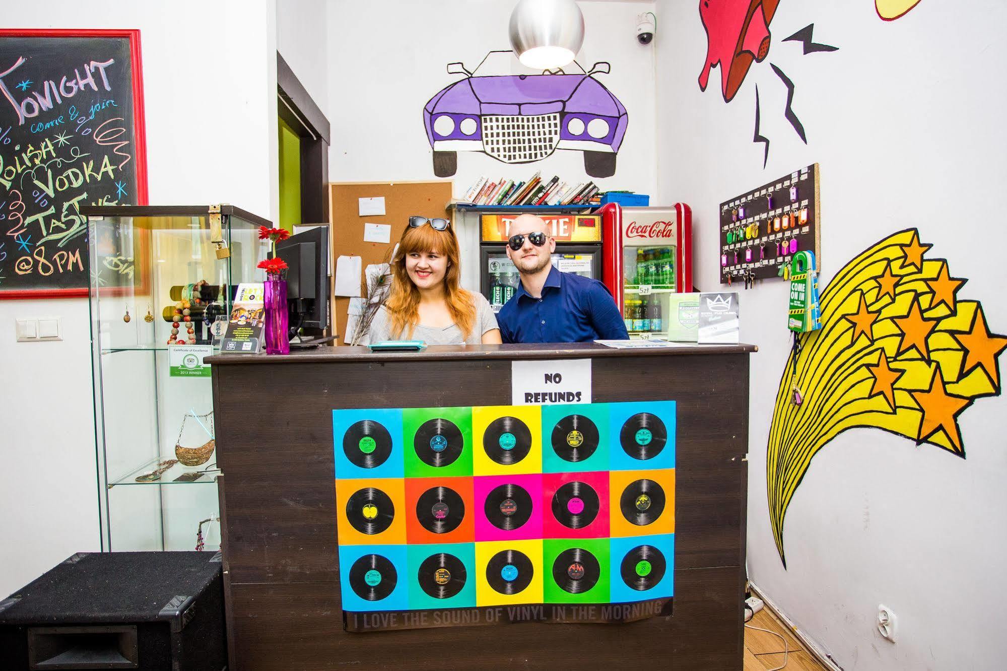 Let'S Rock Party Hostel! Age Limit From 18 Until 40! Cracóvia Exterior foto